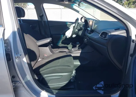 2018 Hyundai Elantra Gt from USA, damaged, VIN KMHH35LE4JU025407